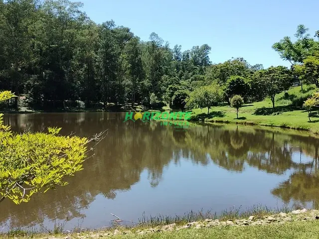 Terreno com 1000m², à venda, no bairro Canaã em Jambeiro