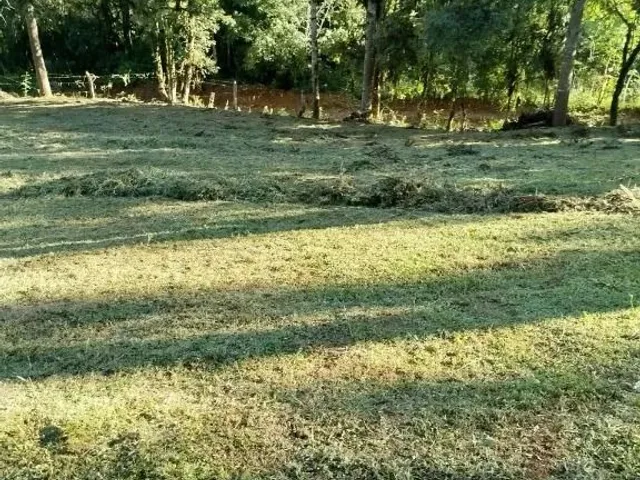 Terreno à venda, no bairro Campo Magro em Campo Magro