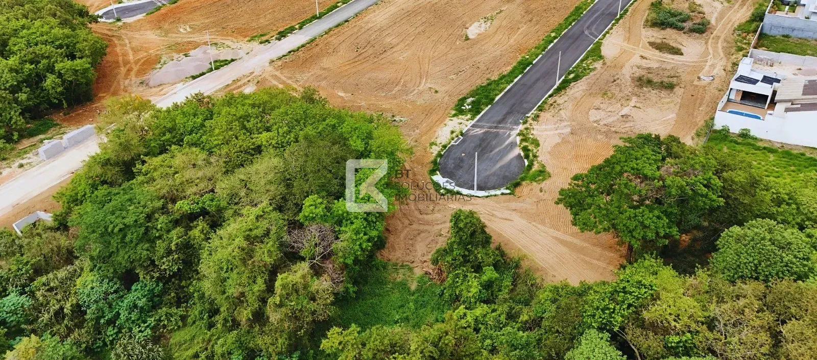 Terreno, 300 m² - Foto 18