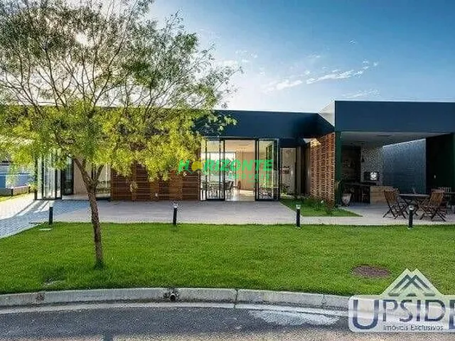 Terreno com 212m², à venda, no bairro Jardim Jacinto em Jacareí