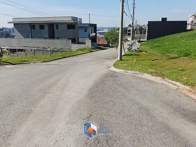 Terreno com 191m² 1 quarto e 1 banheiro, à venda, no bairro Das Pedras em Cotia