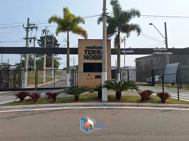 Terreno com 191m² 1 quarto e 1 banheiro, à venda, no bairro Das Pedras em Cotia