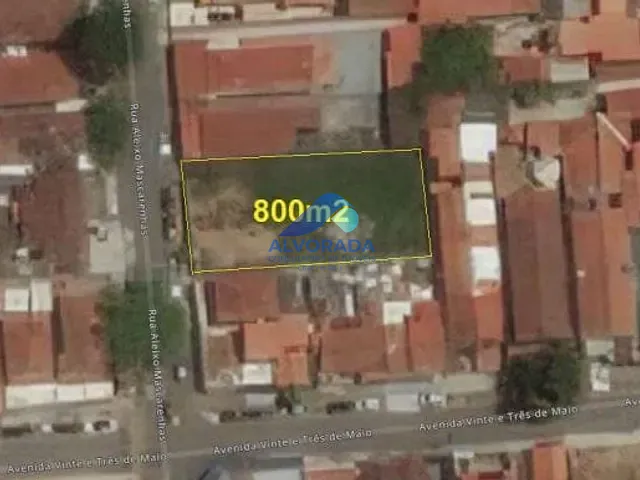 Terreno com 736m², à venda, no bairro Vila Maria em São José dos Campos