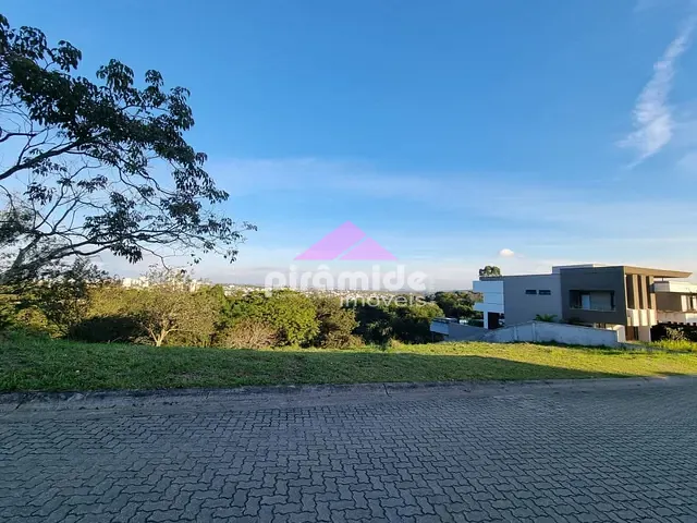 Terreno com 1386m², à venda, no bairro Urbanova em São José dos Campos