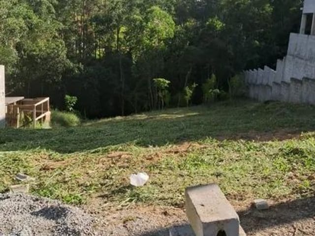 Terreno com 1935m², à venda, no bairro Chácaras Bosque do Embu em Embu das Artes
