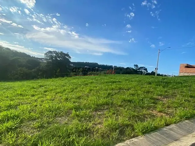 Terreno com 351m², à venda, no bairro Jardim Regente em Indaiatuba