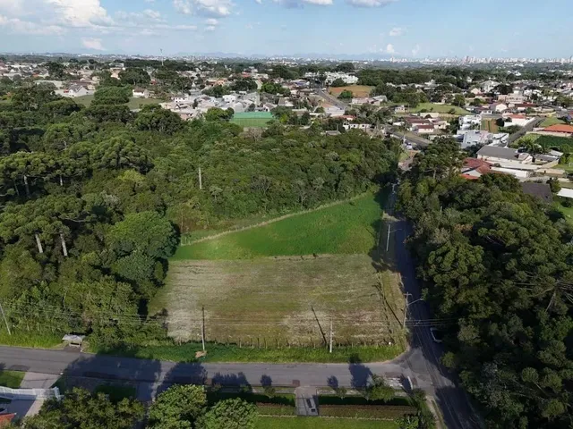 Terreno à venda, no bairro Butiatuvinha em Curitiba