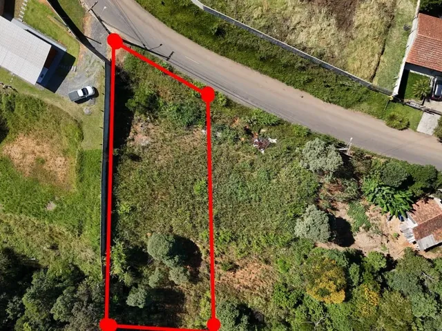 Terreno à venda, no bairro Butiatuvinha em Curitiba