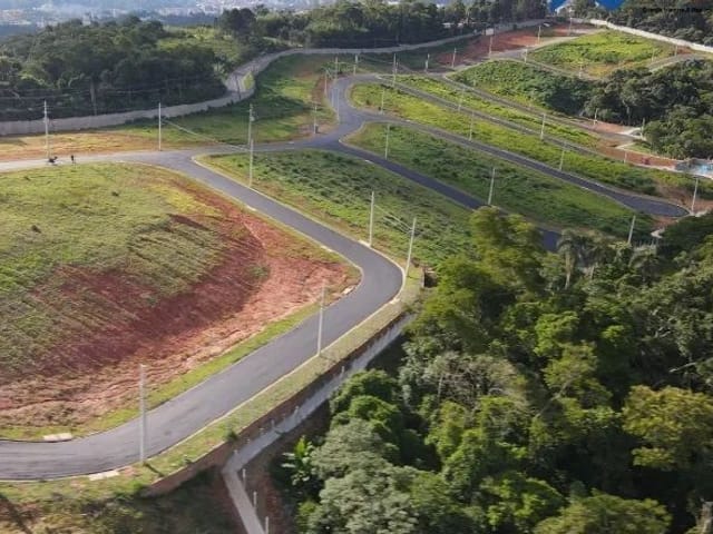 Terreno com 217m², à venda, no bairro Quinta dos Angicos em Cotia