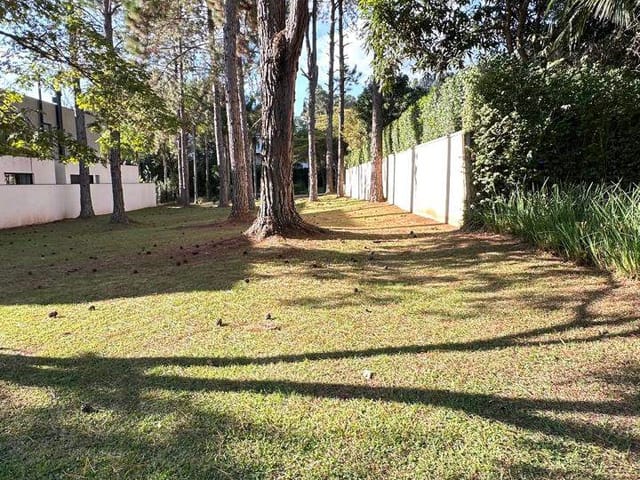 Terreno com 740m², à venda, no bairro Alphaville em Santana de Parnaíba