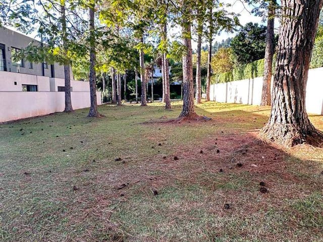 Terreno com 740m², à venda, no bairro Alphaville em Santana de Parnaíba