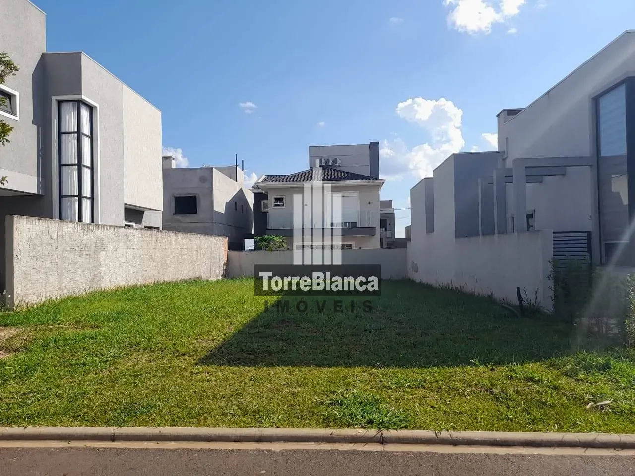 Terreno, 200 m² - Foto 2