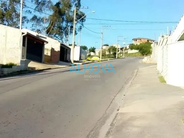 Terreno com 192m², à venda, no bairro Jardim dos Bandeirantes em São José dos Campos