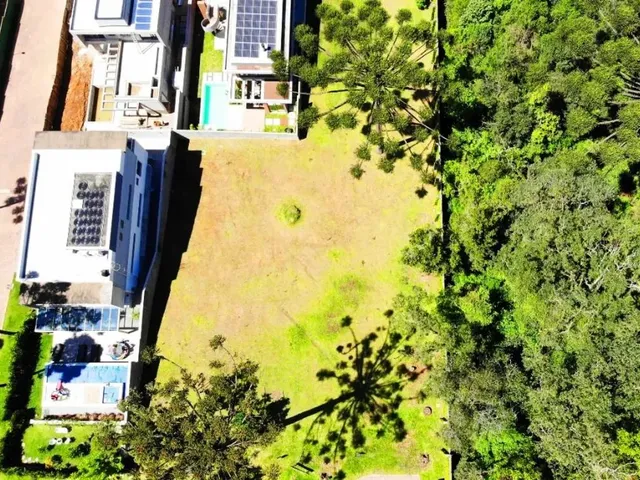 Terreno à venda, no bairro Santa Felicidade em Curitiba