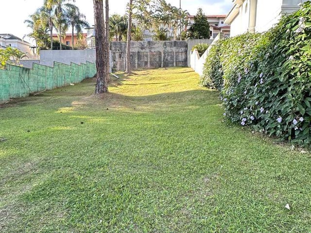 Terreno com 600m², à venda, no bairro Alphaville em Santana de Parnaíba