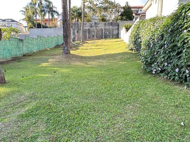 Terreno com 600m², à venda, no bairro Alphaville em Santana de Parnaíba