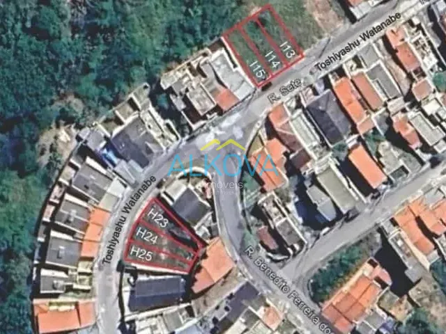 Terreno com 426m², à venda, no bairro Jardim dos Bandeirantes em São José dos Campos