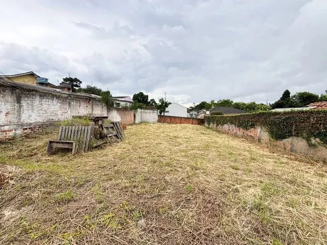 Terreno à venda, no bairro Barreirinha em Curitiba