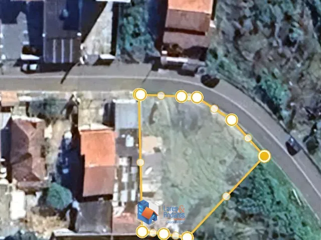 Terreno com 622m², à venda, no bairro Vila Monte Serrat em Cotia