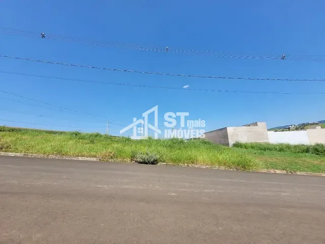 Terreno com 200m², à venda, no bairro São Cristovão em Andradas
