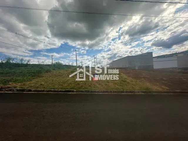 Terreno com 200m², à venda, no bairro São Cristovão em Andradas