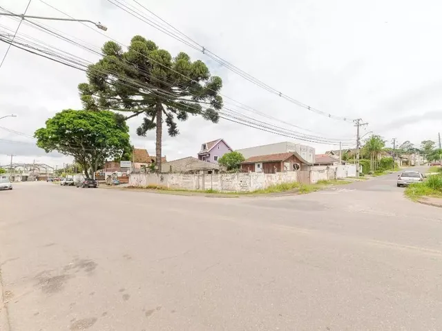 Terreno à venda, no bairro Santa Felicidade em Curitiba