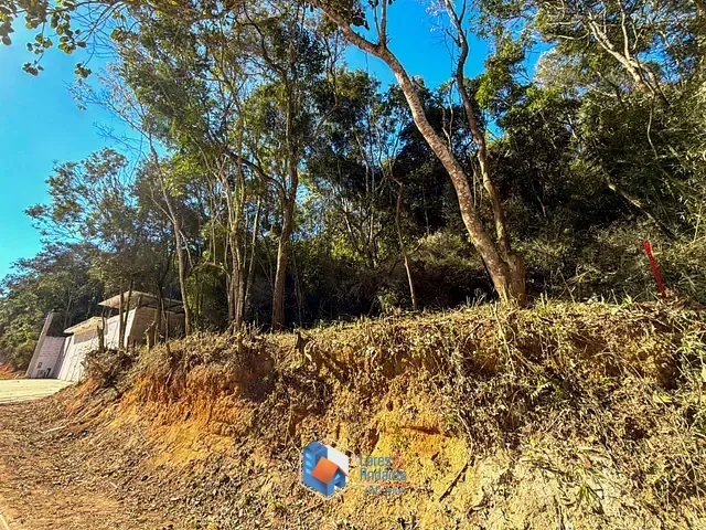 Terreno com 2835m², à venda, no bairro Tanque Caio em Ribeirão Pires