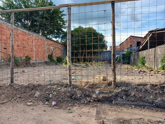 Terreno com 300m², à venda, no bairro Loteamento Residencial Andrade em Pindamonhangaba