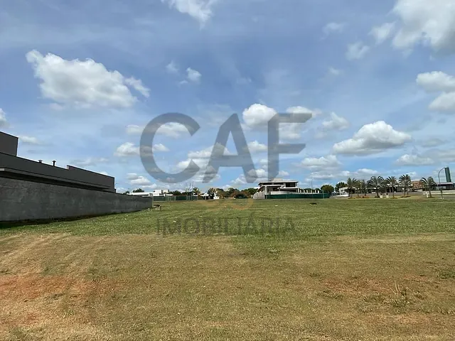 Terreno com 823m², à venda, no bairro Residencial Haras Patente em Jaguariúna