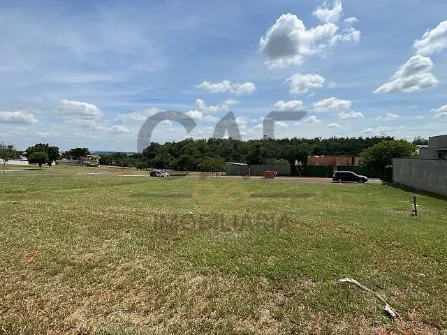 Terreno com 823m², à venda, no bairro Residencial Haras Patente em Jaguariúna