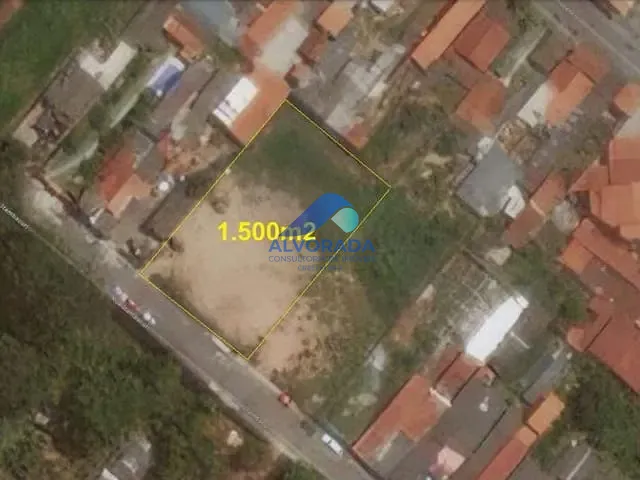 Terreno com 1500m², à venda, no bairro Putim em São José dos Campos