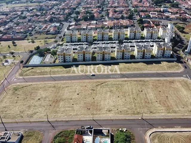 Terreno com 251m², à venda, no bairro Nova Olinda em Londrina