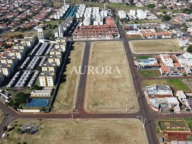 Terreno com 251m², à venda, no bairro Nova Olinda em Londrina
