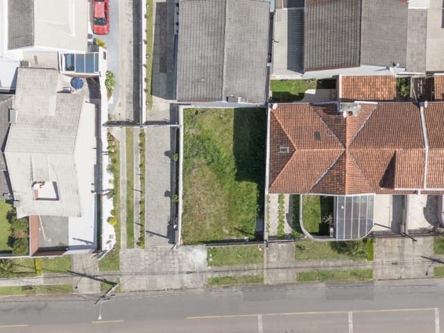 Terreno à venda, no bairro Santa Felicidade em Curitiba