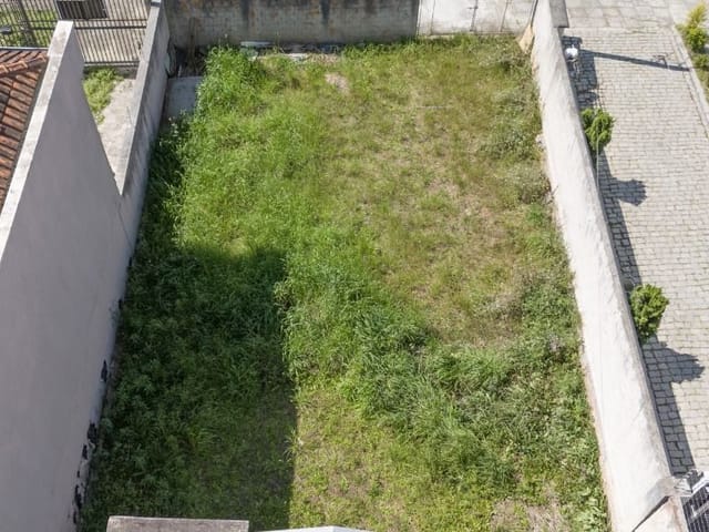 Terreno à venda, no bairro Santa Felicidade em Curitiba