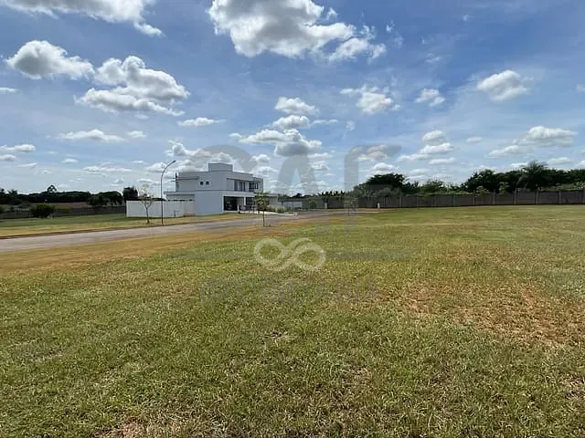 Terreno com 846m², à venda, no bairro Residencial Haras Patente em Jaguariúna