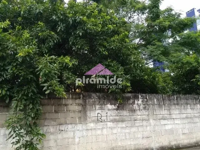Terreno com 2740m², à venda, no bairro Lázaro em Ubatuba