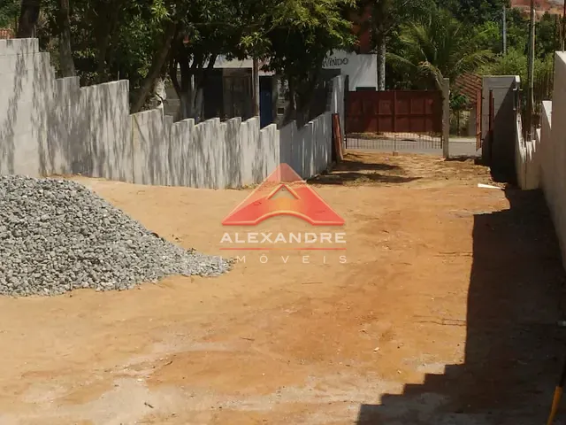 Terreno com 467m², à venda, no bairro Jardim S Herminia em São José dos Campos