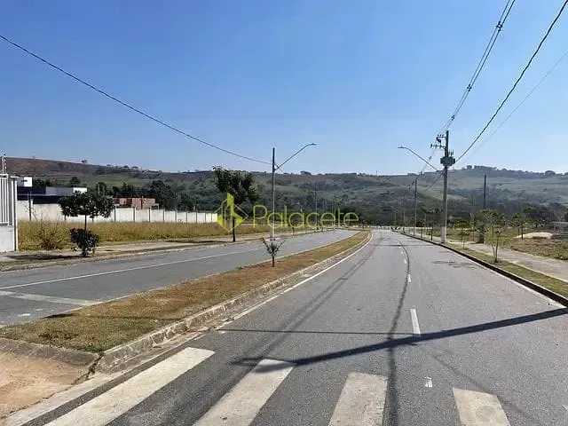 Terreno com 490m², à venda, no bairro Abaete em Taubaté