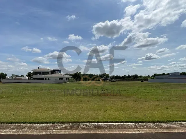 Terreno com 828m², à venda, no bairro Residencial Haras Patente em Jaguariúna