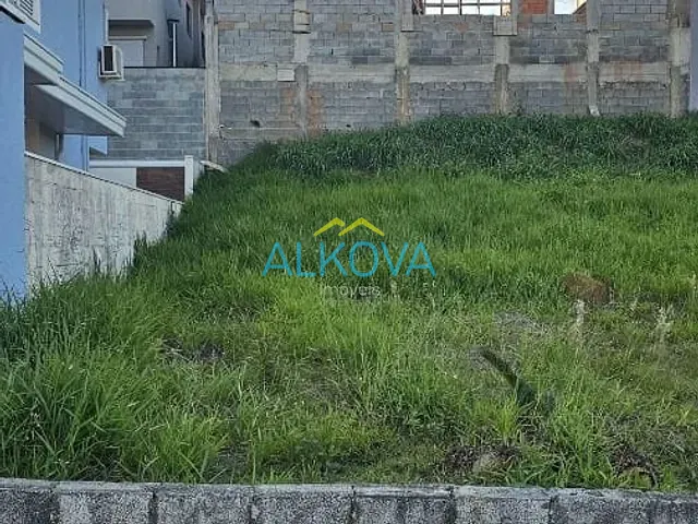 Terreno com 252m², à venda, no bairro Condomínio Residencial Mantiqueira em São José dos Campos
