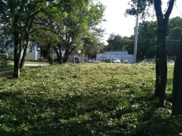 Terreno à venda, no bairro Santa Felicidade em Curitiba