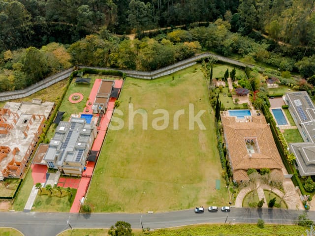 Terreno com 5800m², à venda, no bairro Tamboré em Barueri
