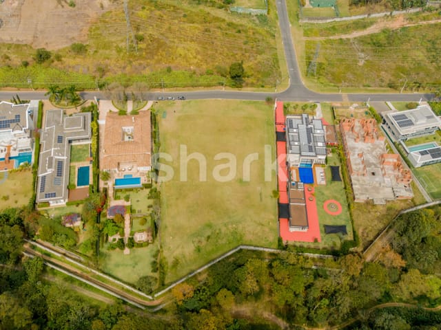 Terreno com 5800m², à venda, no bairro Tamboré em Barueri