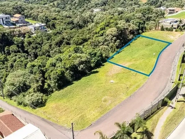 Terreno à venda, no bairro Campo Magro em Campo Magro