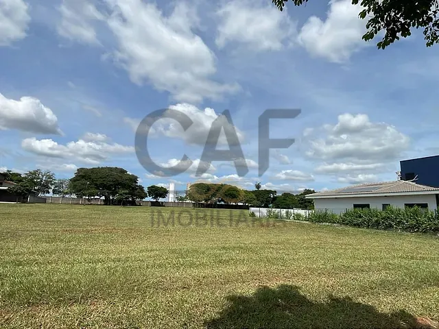 Terreno com 828m², à venda, no bairro Residencial Haras Patente em Jaguariúna