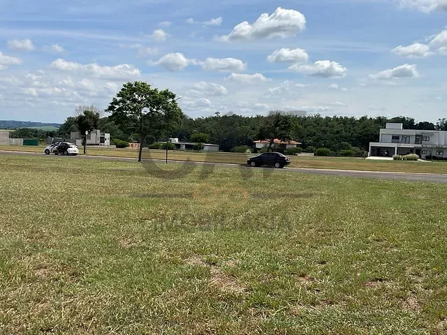 Terreno com 828m², à venda, no bairro Residencial Haras Patente em Jaguariúna