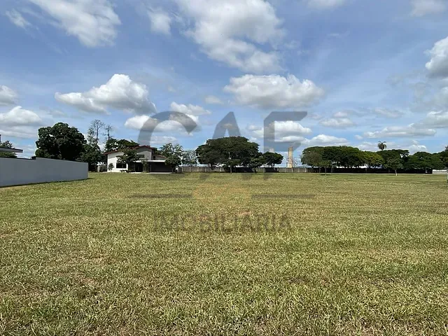 Terreno com 828m², à venda, no bairro Residencial Haras Patente em Jaguariúna