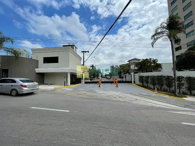 Terreno com 617m², à venda, no bairro Jardim Aquarius em São José dos Campos