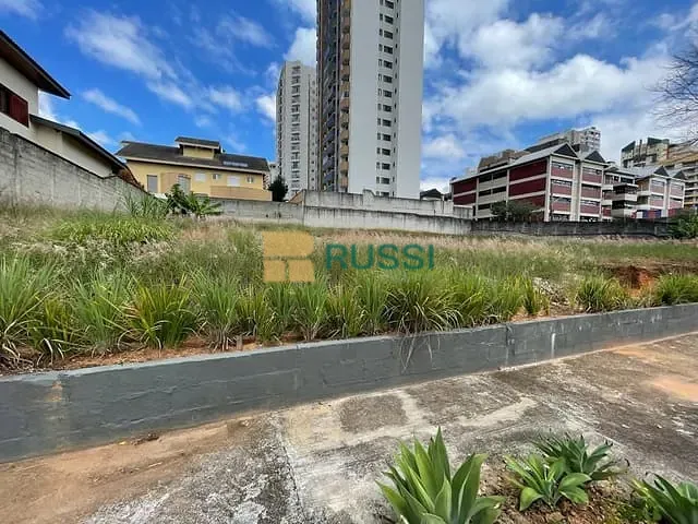 Terreno com 617m², à venda, no bairro Jardim Aquarius em São José dos Campos